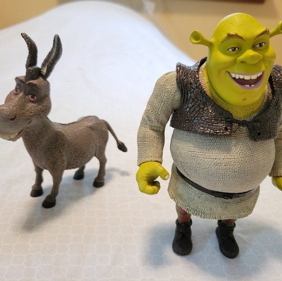 Disney Other - Shrek and Donkey action figures